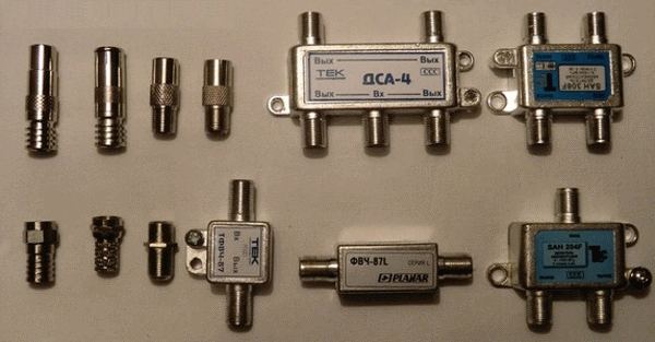 The first is using “F” connectors, and the second is using a “splitter” for possible further wiring to several devices