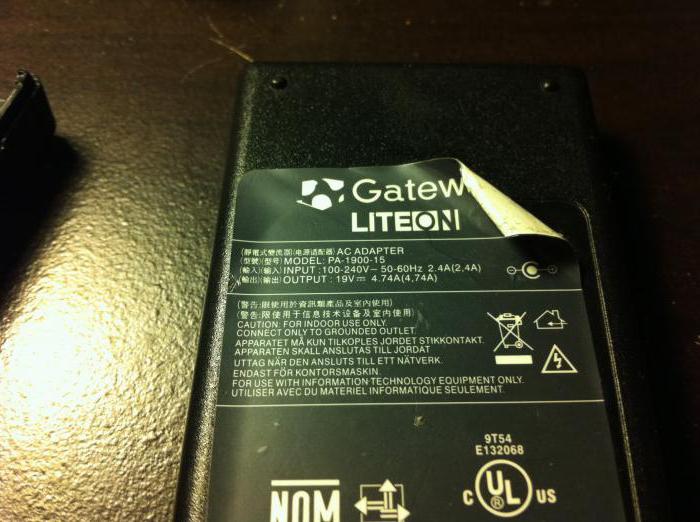 Now consider how to disassemble the power supply   Lenovo notebook